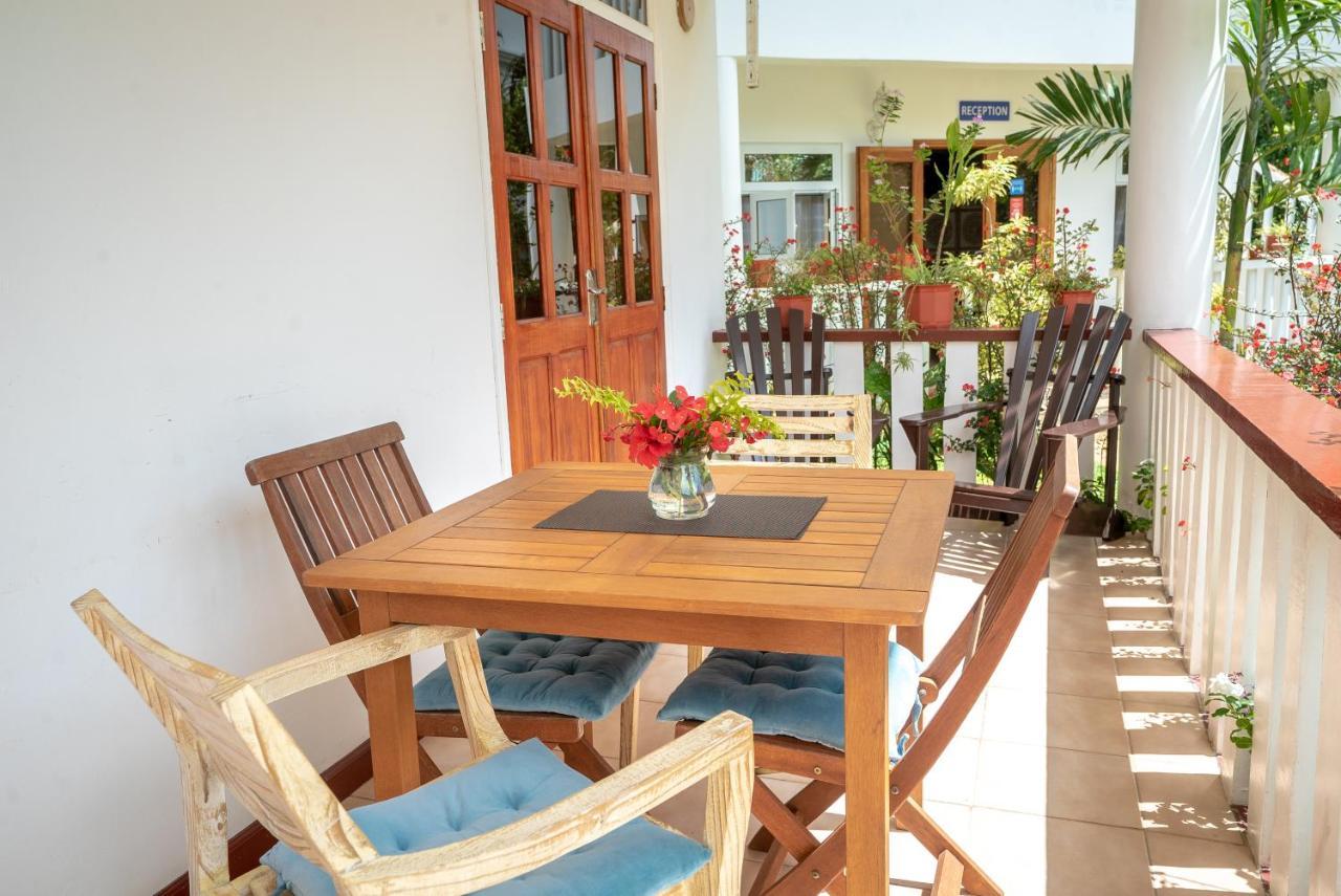 La Maison Hibiscus Self Catering Accommodation ボー・ヴァロン エクステリア 写真