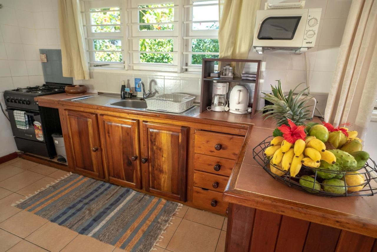 La Maison Hibiscus Self Catering Accommodation ボー・ヴァロン エクステリア 写真