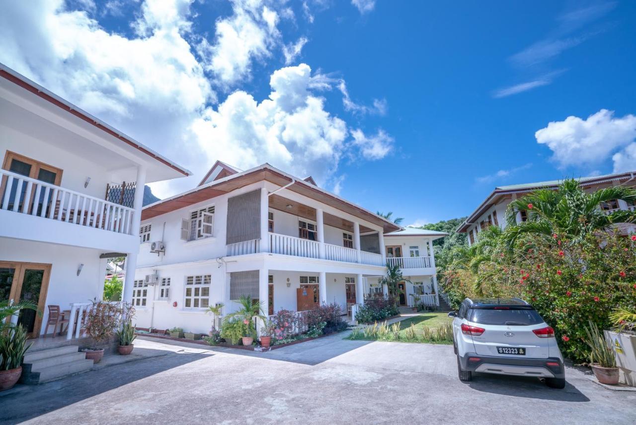 La Maison Hibiscus Self Catering Accommodation ボー・ヴァロン エクステリア 写真