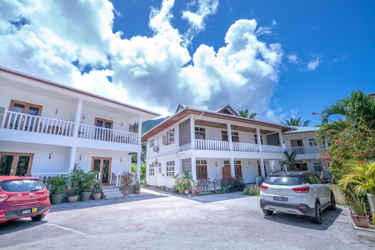 La Maison Hibiscus Self Catering Accommodation ボー・ヴァロン エクステリア 写真